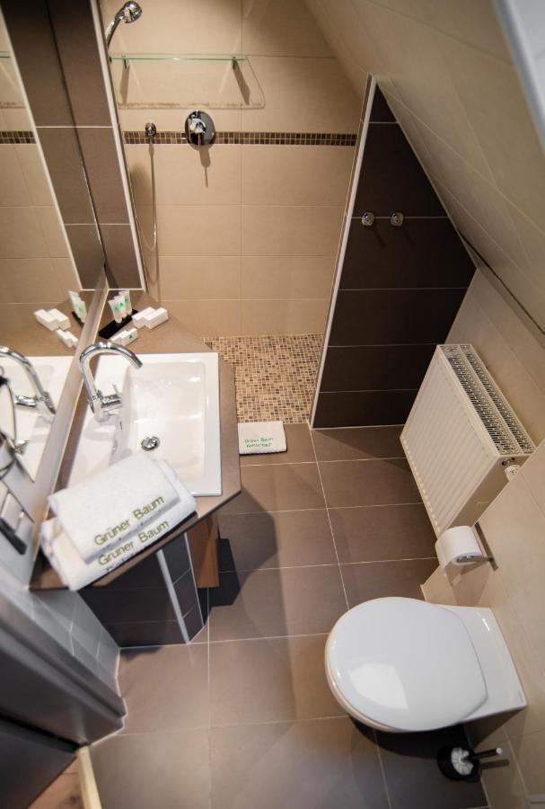 Zum Gruenen Baum Hotel Frankfurt Airport Кельстербах Экстерьер фото